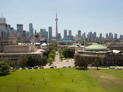 uoft_con_hall_with_cn_tower_in_the_back